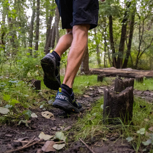Кроссовки SALMING Recoil Trail Men DressBlue/LimePunch/White