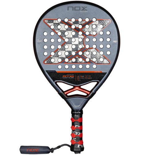 Pala Padel Nox AT10 Genius 18K Alum Agustin Tapia 2025