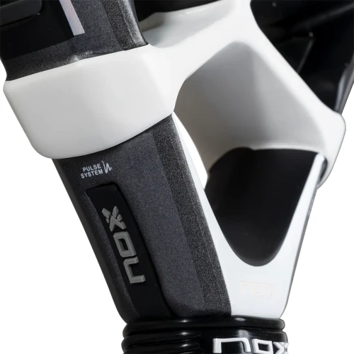 Pala Padel Nox LA10 12K 2025 Leo Augsburguer