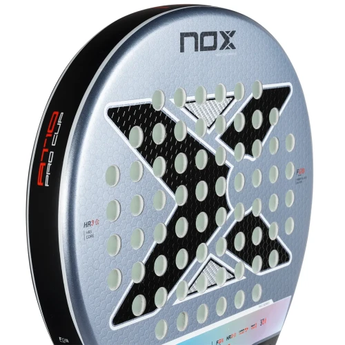 Pala Padel Nox AT10 Pro Cup Comfort Agustin Tapia 2025