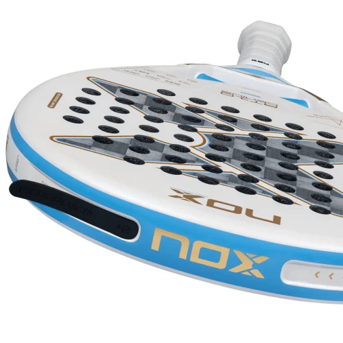 Pala Padel NOX AT10 Genius 18K Alum Argentina Edition 2026